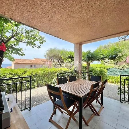 Apartment Avec Jardin Vue Lumio (Corsica)